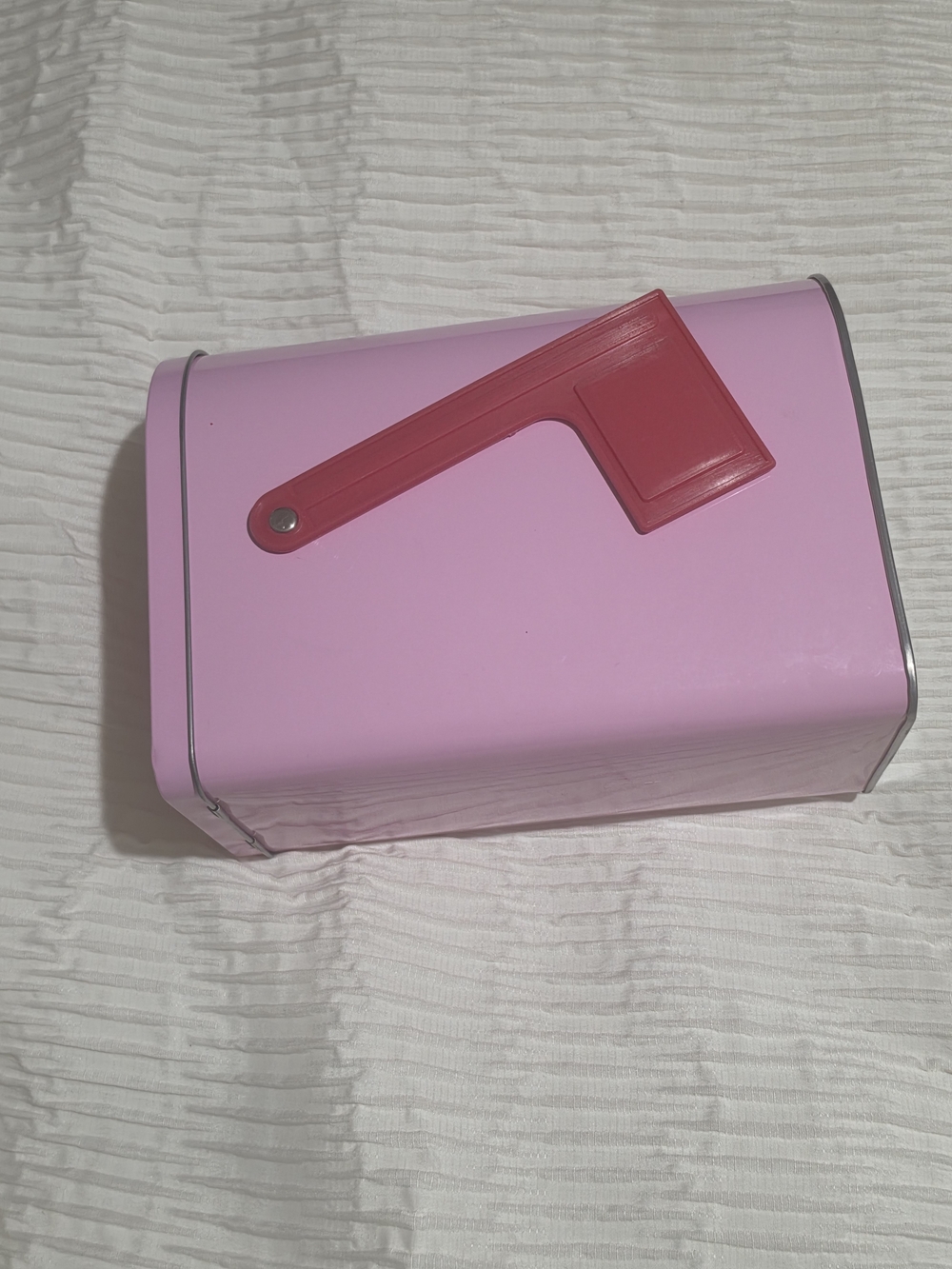 Pink Metal Mailbox with Red Flag